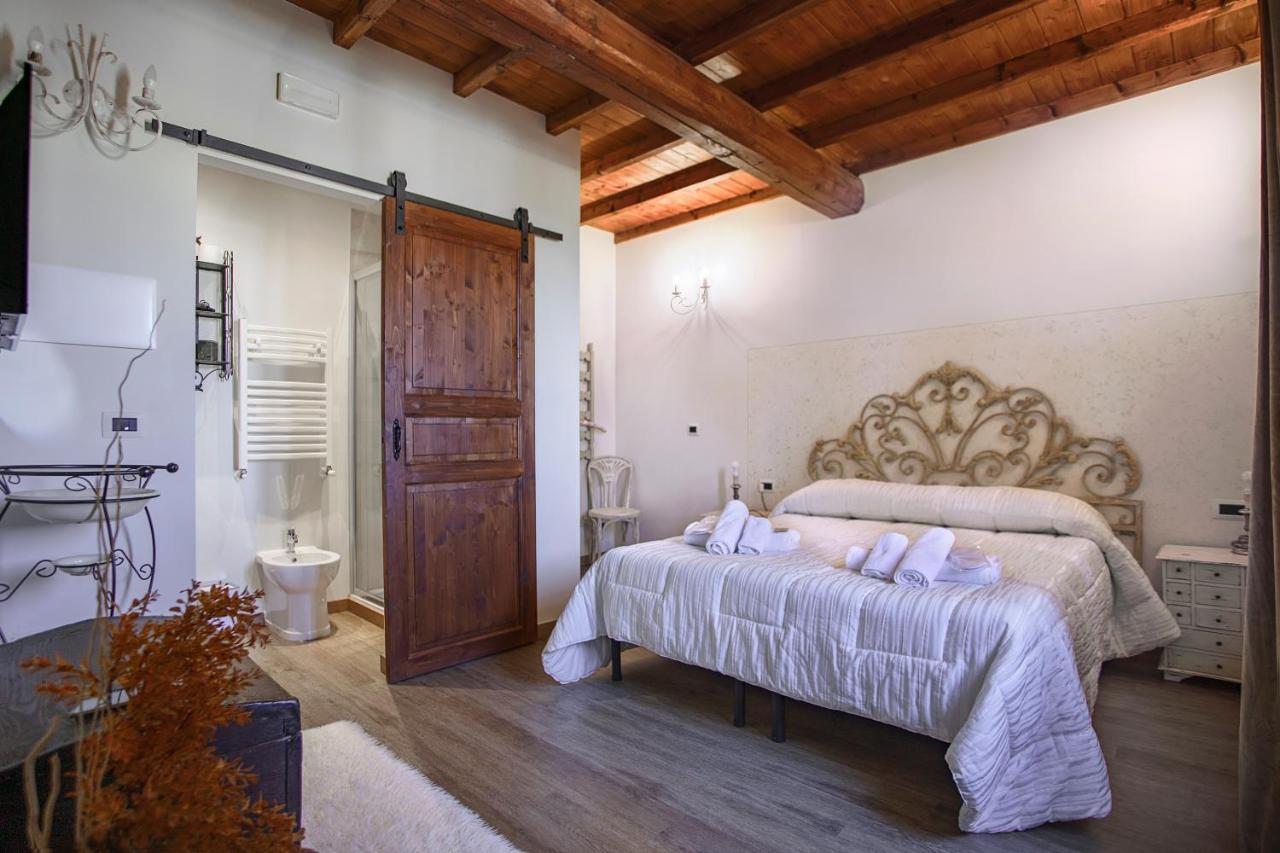 Il Castagno Bed & Breakfast *